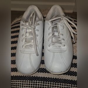 Girl's White Athletic Cheerleader  Sneakers Size 4